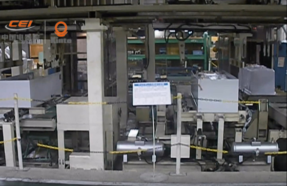 Energy Efficient Advanced Device For Assembling Liner And Cabinet